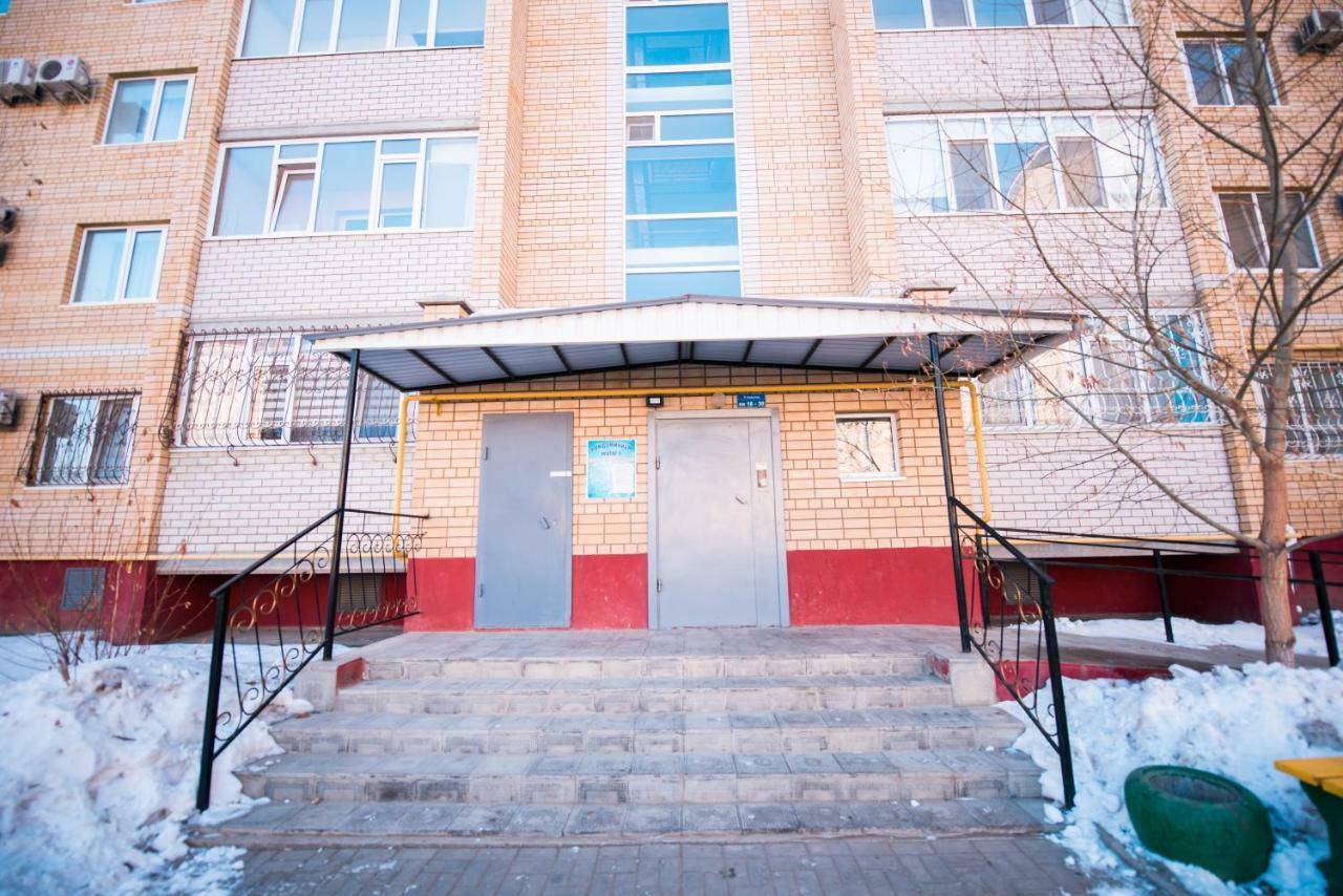 Батыс 2 Apartment Aktobe Bagian luar foto